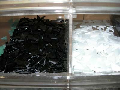 300 gr glasmozaiek zwart/grijs tinten