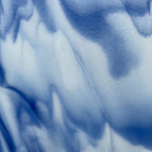 Opaak blauw/wit  afmeting +/- 29x25cm 