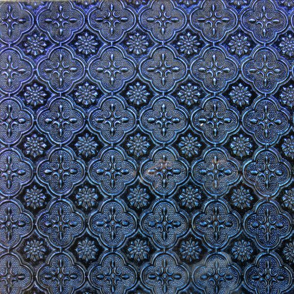 Blue/violet flower 
