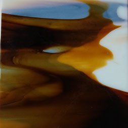96-2120M Root Beer on White  ca.29x30 cm